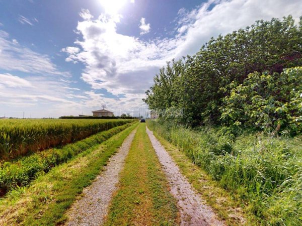 appartamento in vendita a Cento