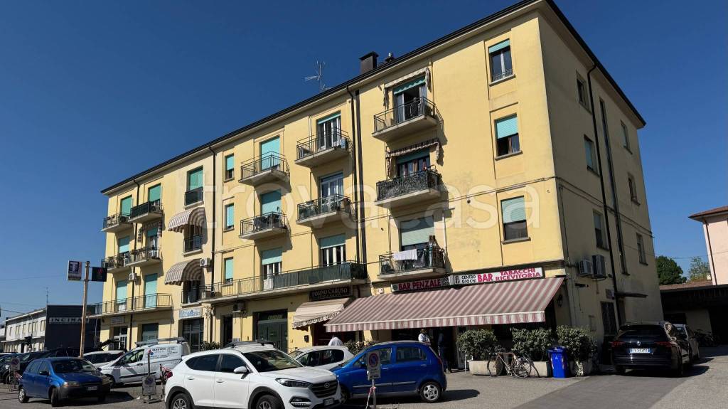 appartamento in vendita a Cento