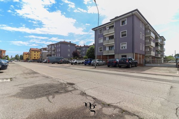 appartamento in vendita a Cento