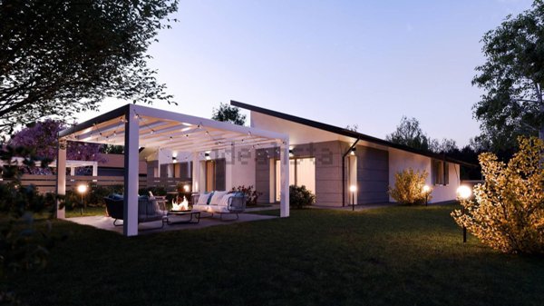 casa indipendente in vendita a Cento in zona Renazzo