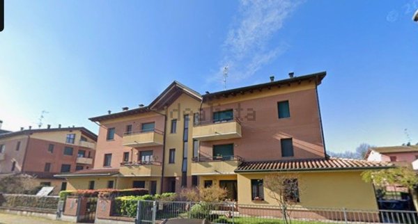 appartamento in vendita a Cento in zona Buonacompra