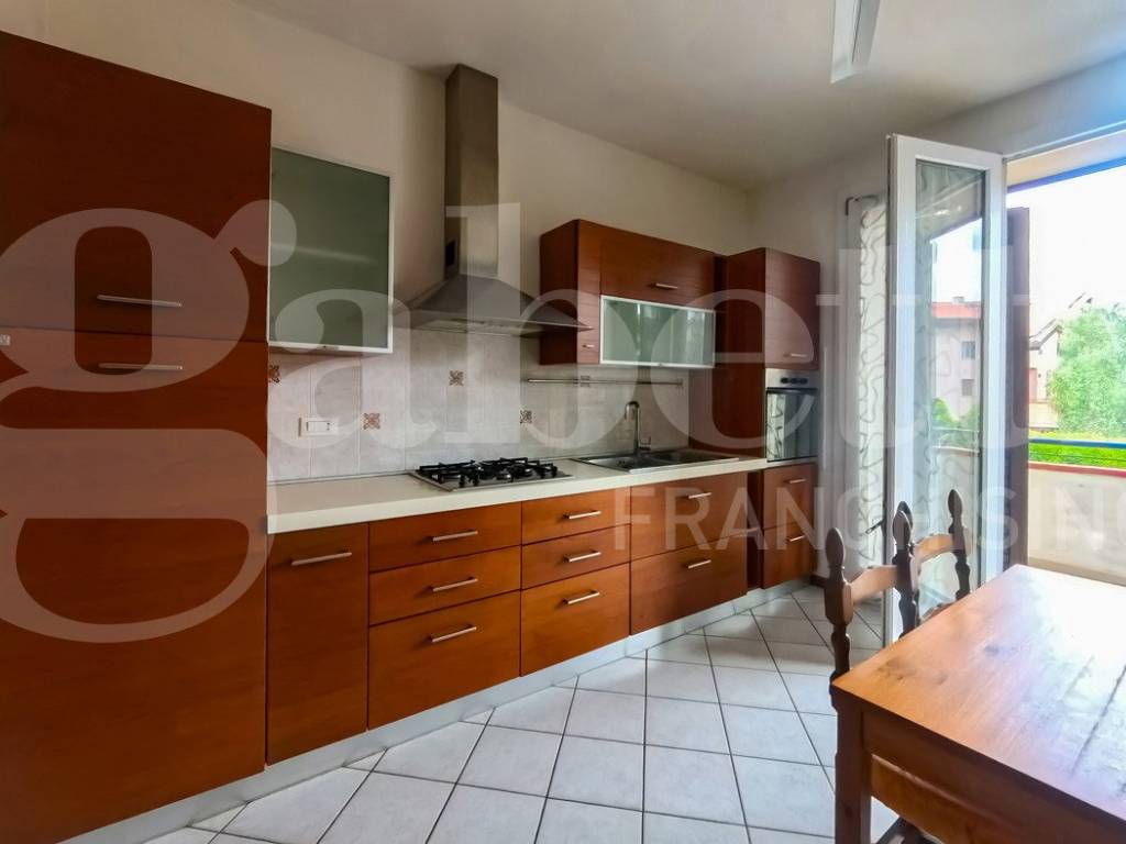 appartamento in vendita a Cento