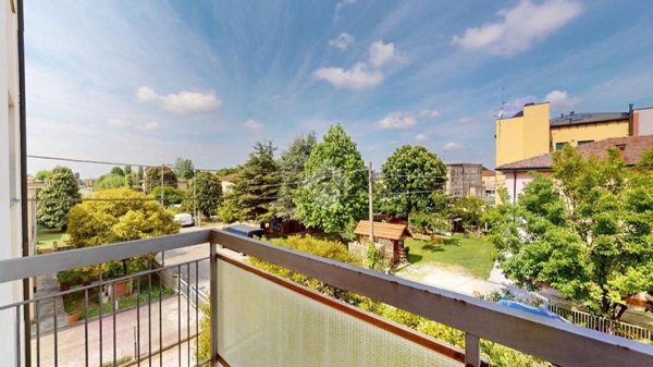 appartamento in vendita a Cento in zona Renazzo