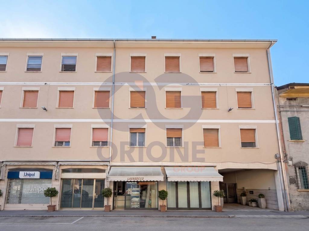 appartamento in vendita a Cento