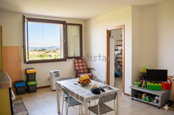appartamento in vendita a Cento in zona XII Morelli