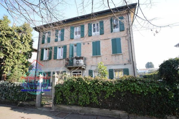 casa indipendente in vendita a Cento in zona Casumaro