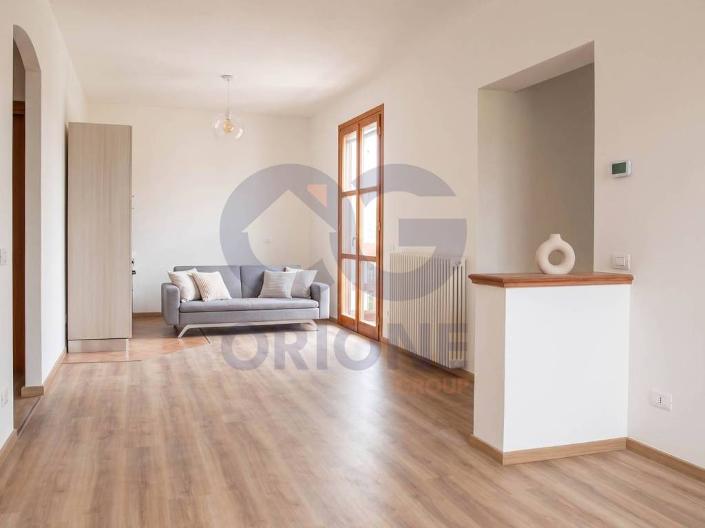 casa indipendente in vendita a Cento in zona Renazzo
