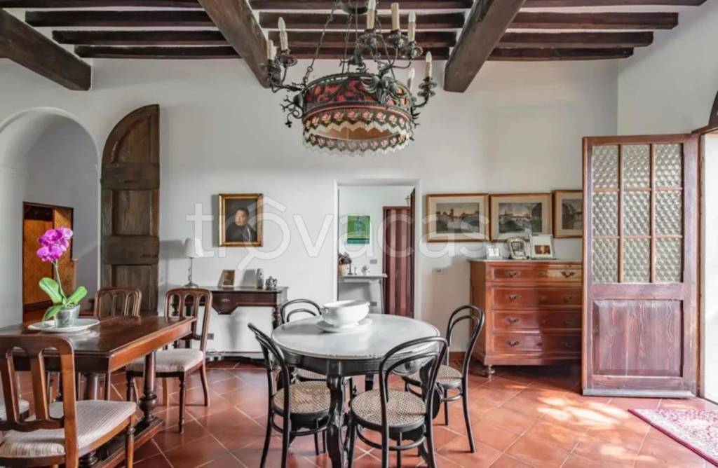 casa indipendente in vendita a Cento in zona Reno Centese