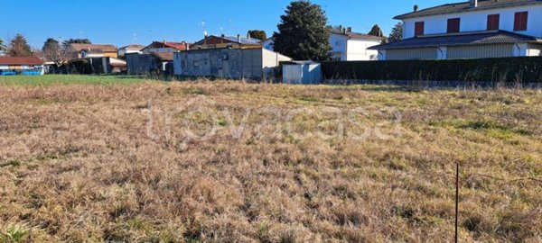 terreno agricolo in vendita a Cento in zona Molino Albergati
