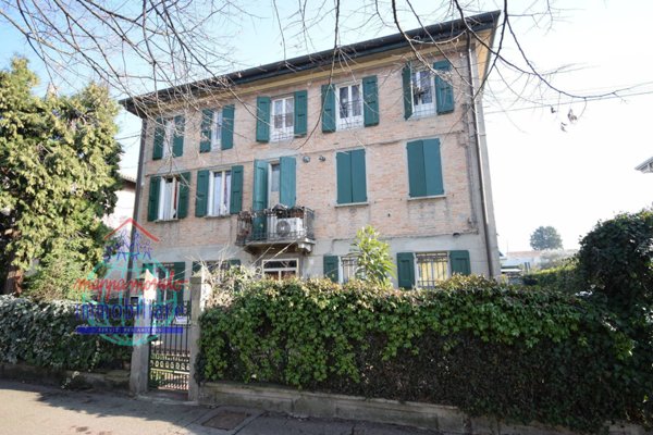 casa indipendente in vendita a Cento in zona Casumaro