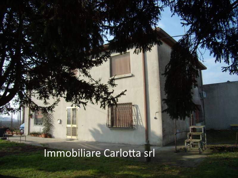 casa indipendente in vendita a Codigoro