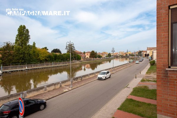 casa indipendente in vendita a Codigoro in zona Volano