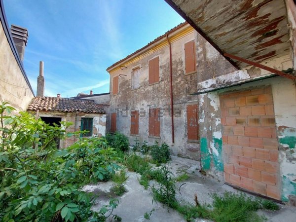 casa indipendente in vendita a Codigoro