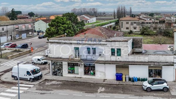 appartamento in vendita a Codigoro in zona Pontelangorino