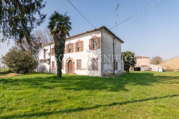 casa indipendente in vendita a Codigoro