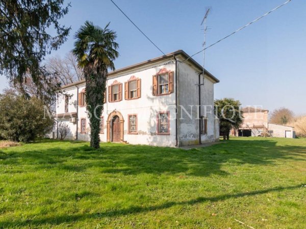 casa indipendente in vendita a Codigoro
