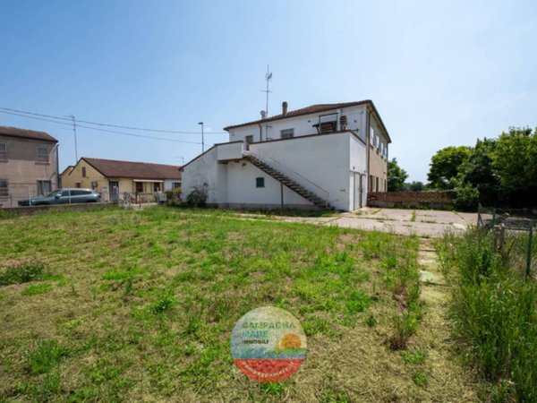 casa indipendente in vendita a Codigoro