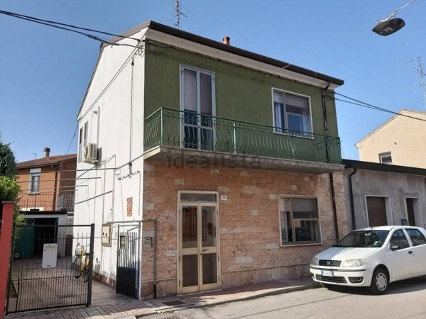 casa semindipendente in vendita a Codigoro