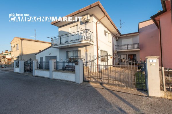 casa indipendente in vendita a Codigoro