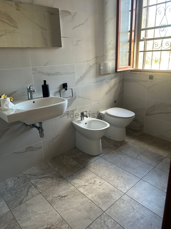 casa indipendente in vendita a Codigoro in zona Caprile