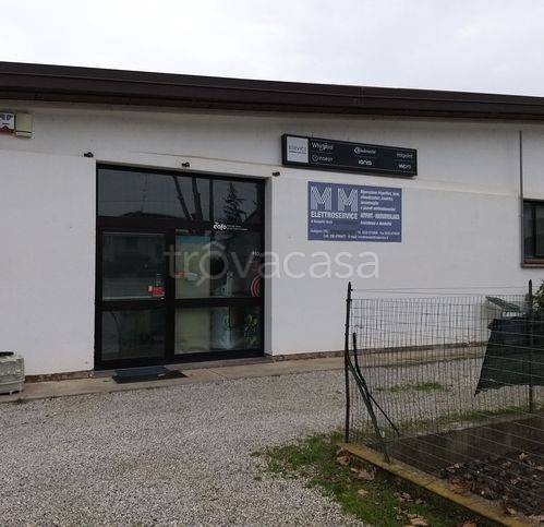 locale commerciale in vendita a Codigoro in zona Pomposa