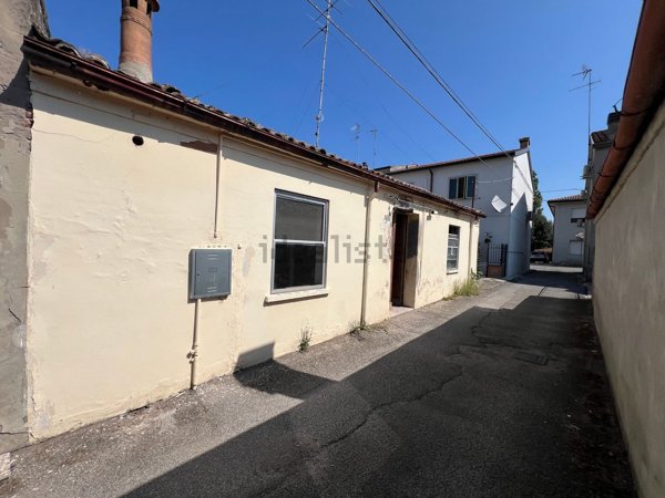 casa indipendente in vendita a Codigoro in zona Volano