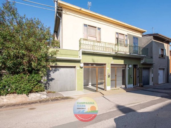 casa indipendente in vendita a Codigoro