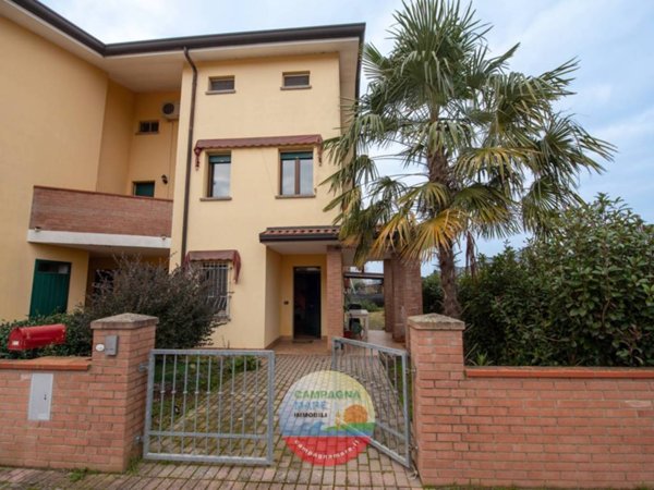 casa indipendente in vendita a Codigoro