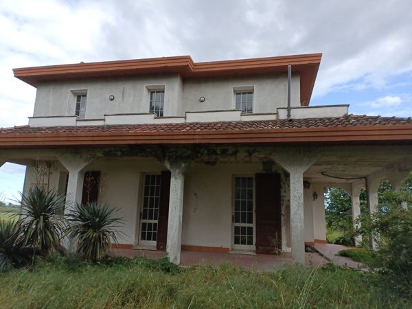 casa indipendente in vendita a Codigoro in zona Pontelangorino