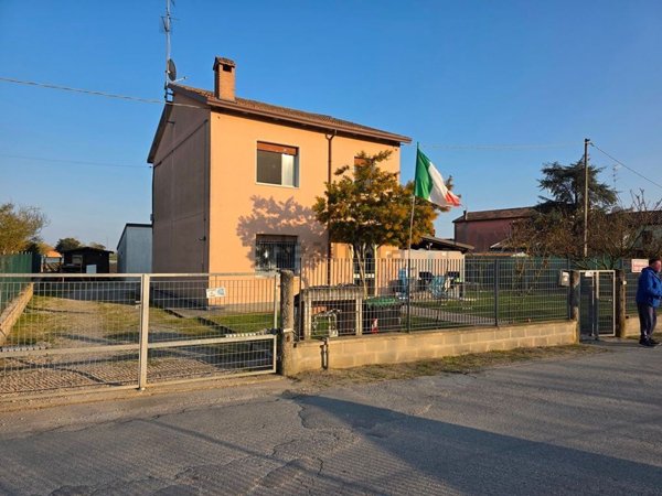 casa indipendente in vendita a Codigoro