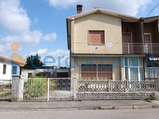 casa indipendente in vendita a Codigoro