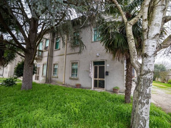casa indipendente in vendita a Codigoro in zona Mezzogoro