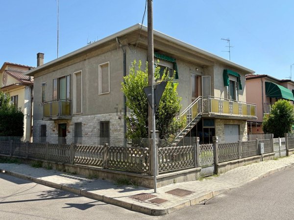 casa indipendente in vendita a Codigoro