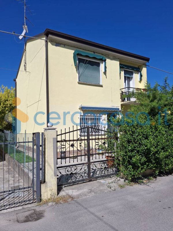casa indipendente in vendita a Codigoro