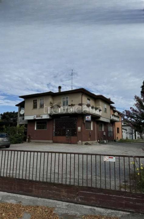 casa indipendente in vendita a Codigoro in zona Pontemaodino
