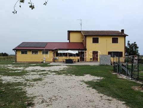 casa indipendente in vendita a Codigoro