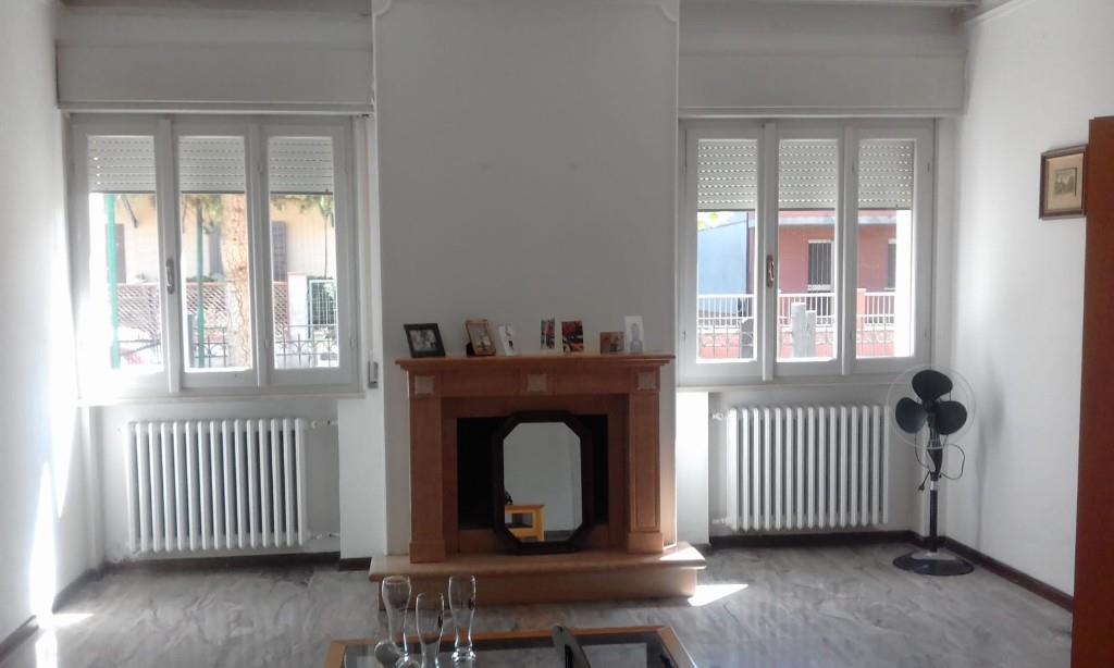 casa indipendente in vendita a Codigoro in zona Mezzogoro