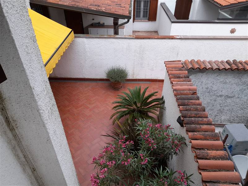 casa semindipendente in vendita a Comacchio in zona Lido di Spina
