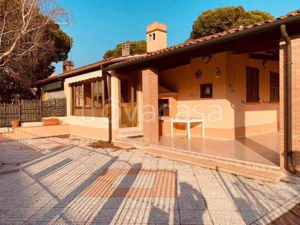 casa indipendente in vendita a Comacchio