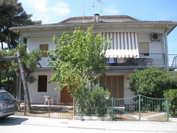 casa indipendente in vendita a Comacchio in zona Lido di Spina