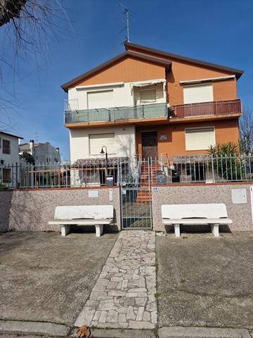 appartamento in vendita a Comacchio in zona Lido di Pomposa