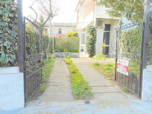 casa indipendente in vendita a Comacchio in zona Lido di Pomposa