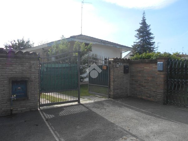 casa indipendente in vendita a Comacchio in zona Lido di Pomposa