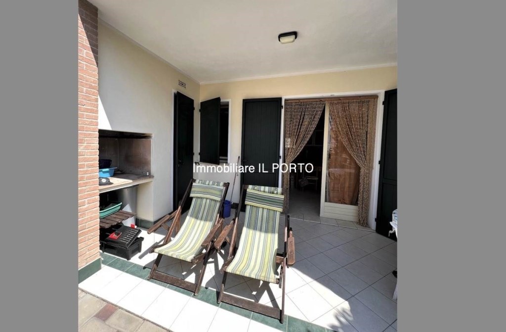 casa indipendente in vendita a Comacchio in zona Lido degli Scacchi