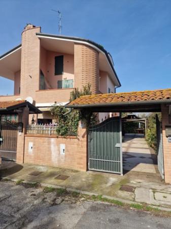 casa indipendente in vendita a Comacchio in zona Lido degli Scacchi