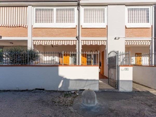appartamento in vendita a Comacchio in zona Lido degli Estensi