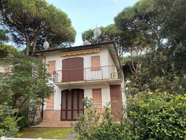 casa indipendente in vendita a Comacchio in zona Lido di Spina