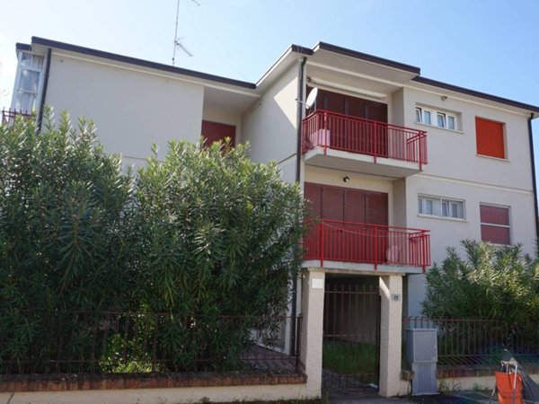 appartamento in vendita a Comacchio in zona Lido delle Nazioni