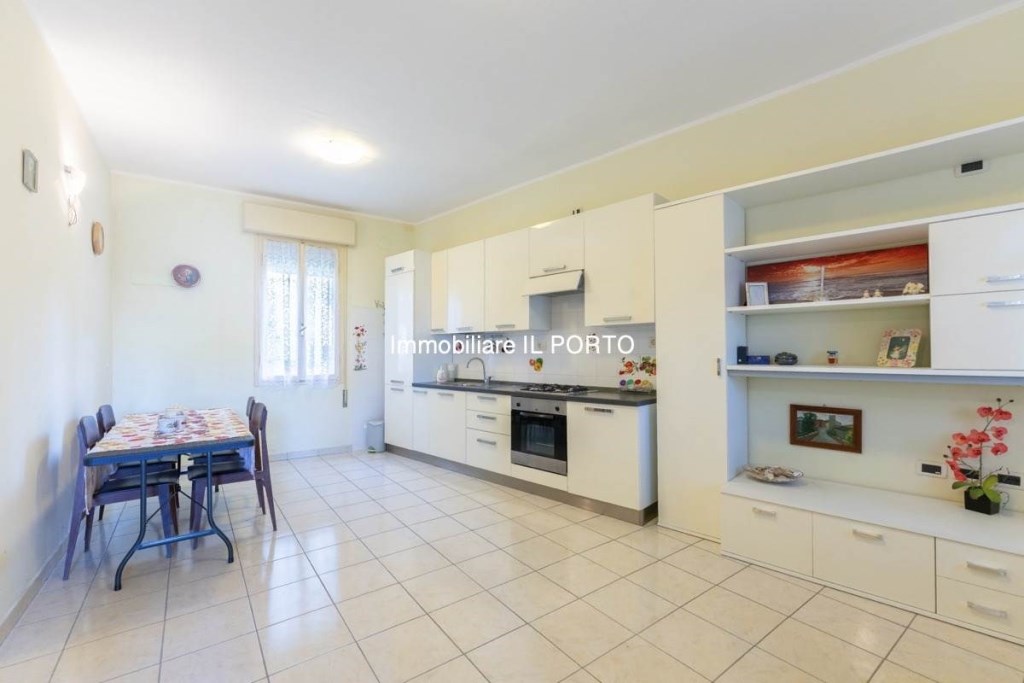 appartamento in vendita a Comacchio in zona Lido degli Estensi
