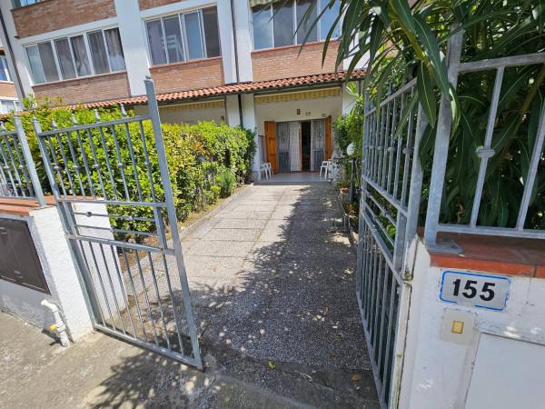 appartamento in vendita a Comacchio in zona Lido degli Estensi